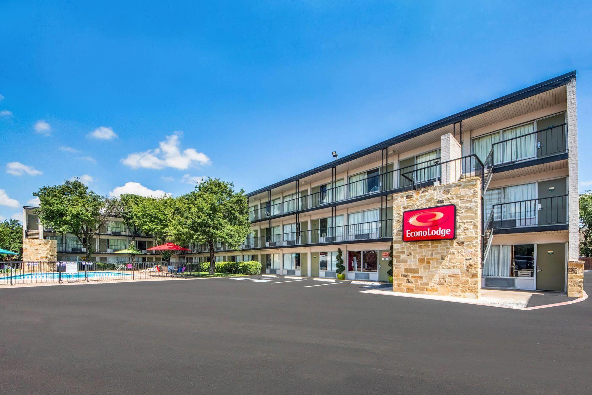 Econo Lodge Airport I-35 North Farmers Branch Luaran gambar