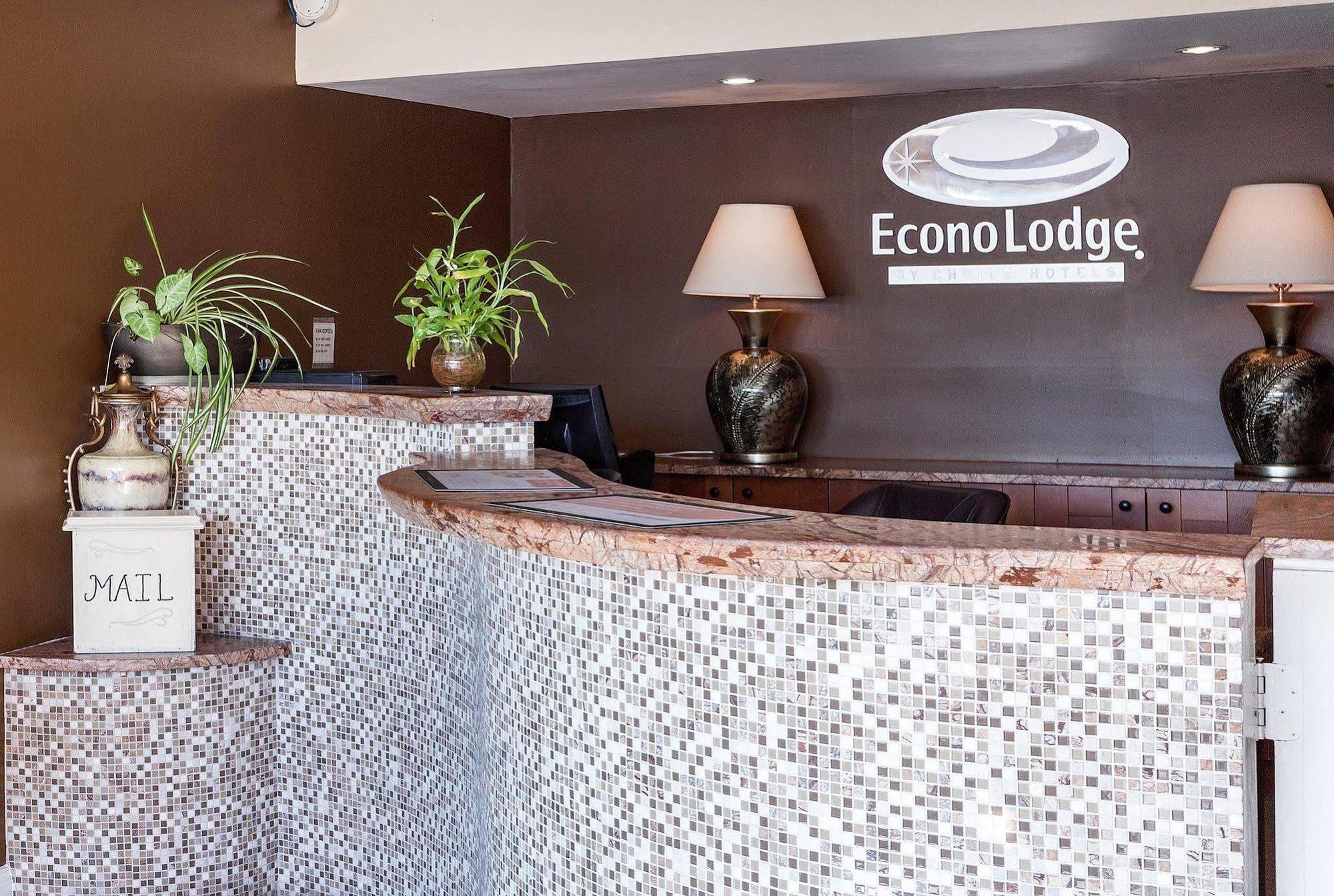 Econo Lodge Airport I-35 North Farmers Branch Luaran gambar