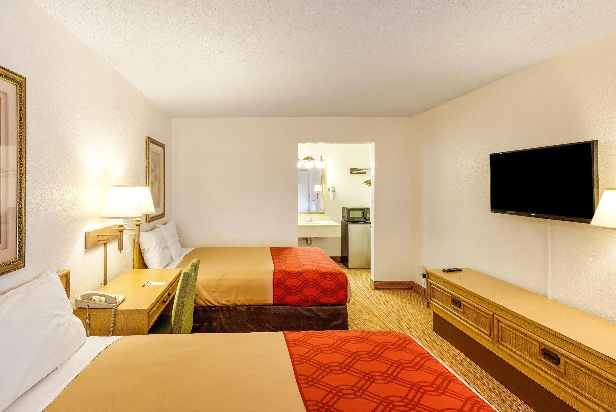 Econo Lodge Airport I-35 North Farmers Branch Luaran gambar